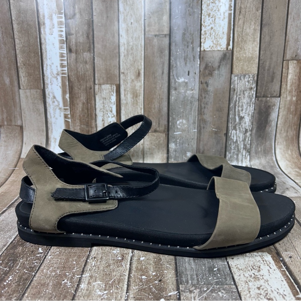 Earth Grove Shoes Women Size 11 Comfort Cameo Sandal Leather Dark Olive Green